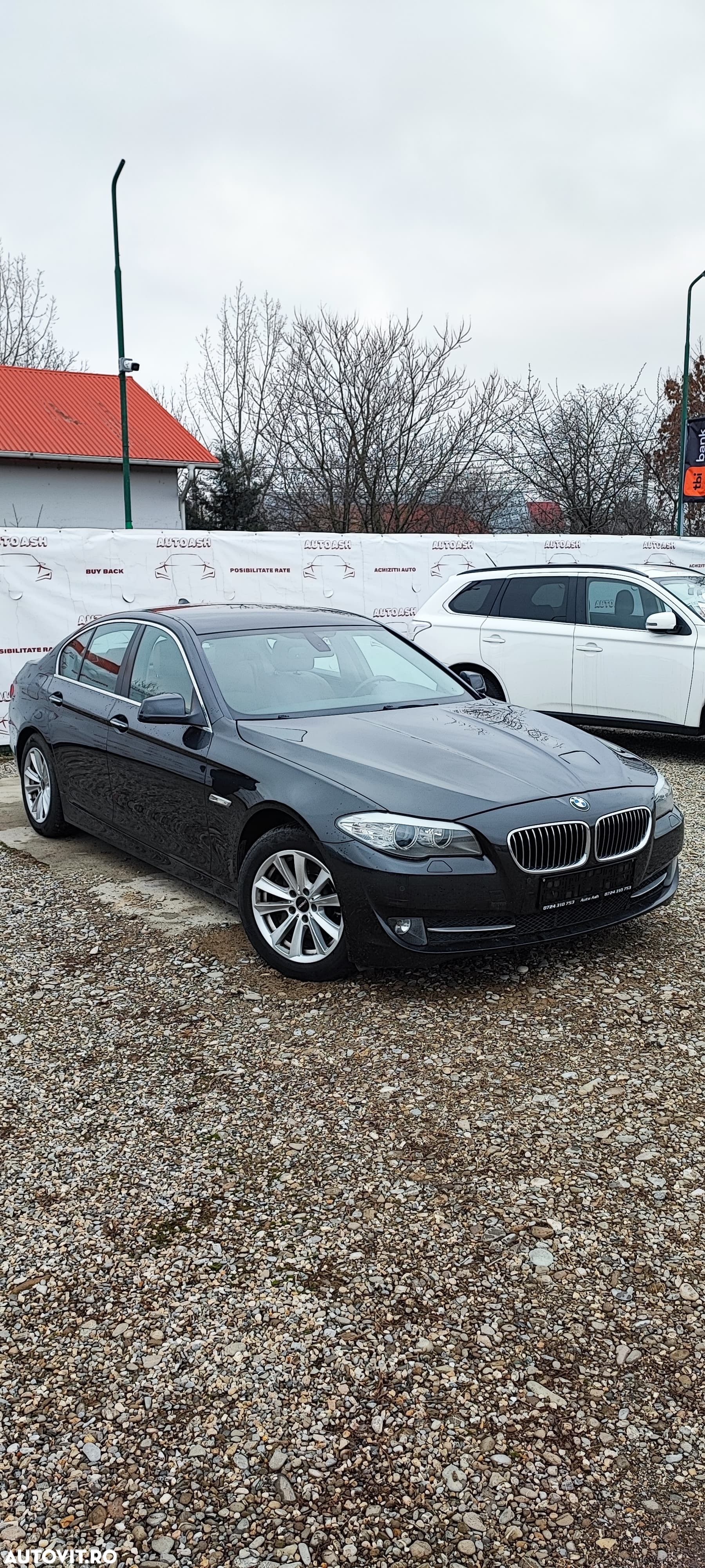 BMW Seria 5 525d xDrive AT - 1