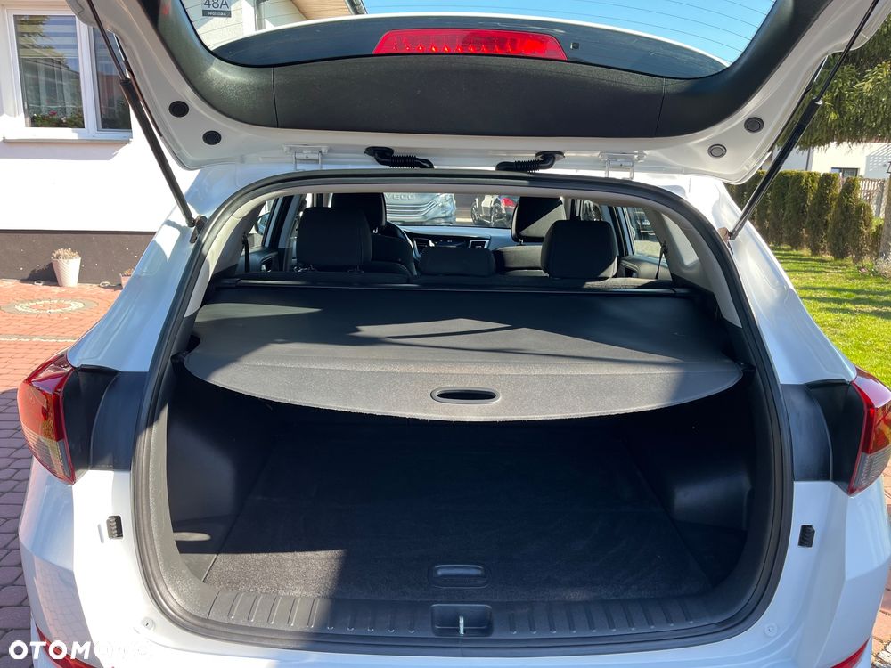 Hyundai Tucson 1.6 GDI BlueDrive Comfort 2WD - 12