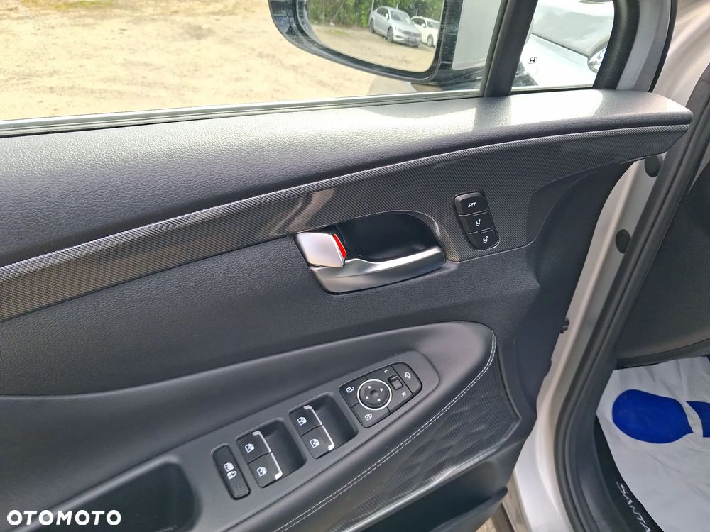 Hyundai Santa Fe 1.6 T-GDI HEV Platinum 4WD - 10