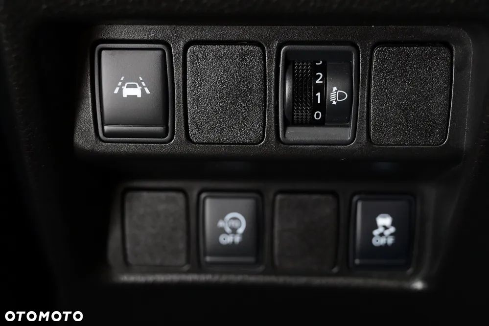 Nissan Qashqai 1.2 DIG-T Tekna EU6 - 32