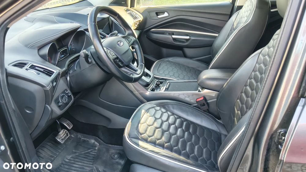 Ford Kuga 2.0 TDCi 4x4 Vignale - 10