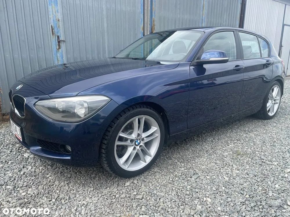 BMW 1 Series 2012 photo 2
