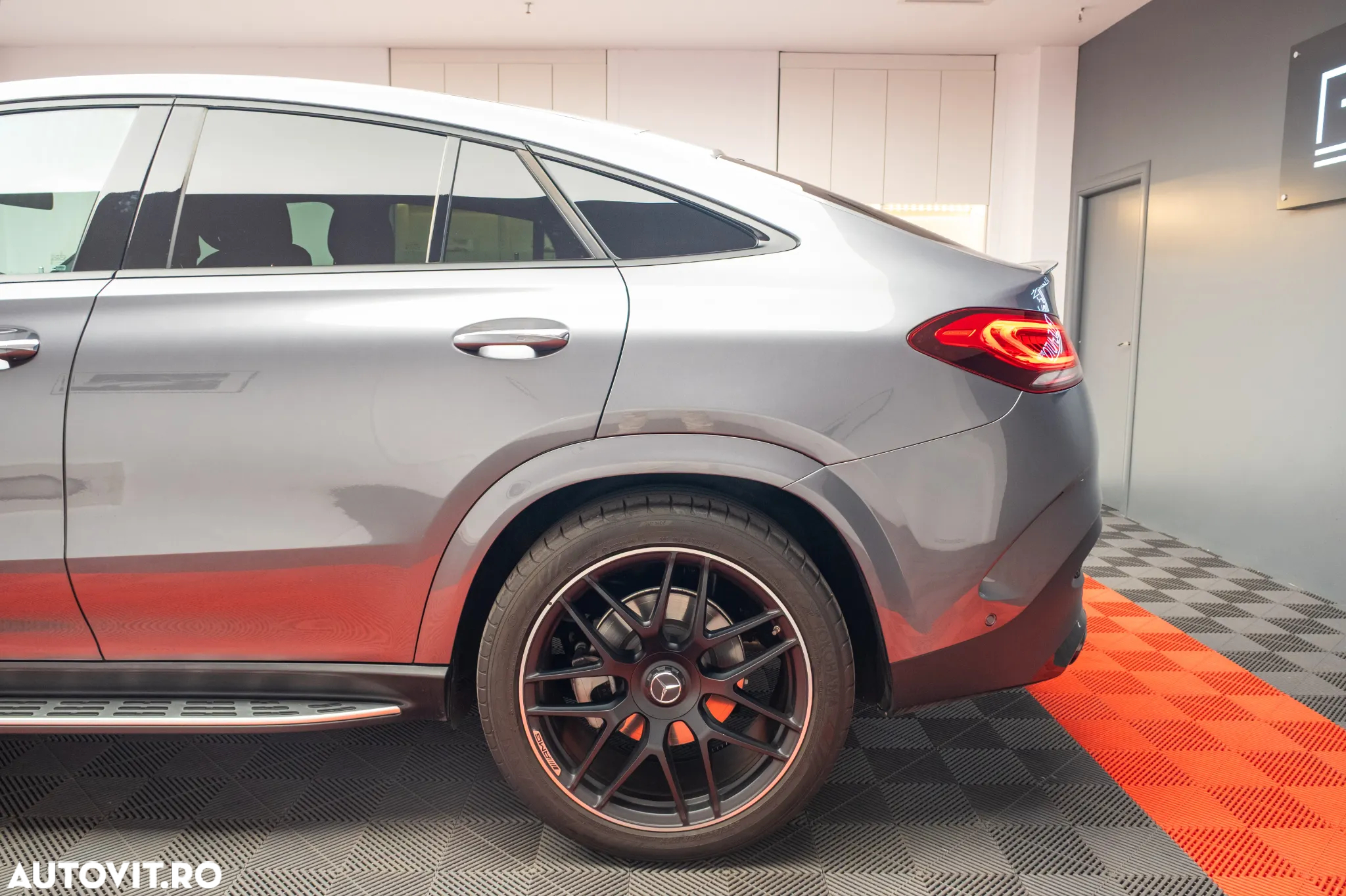 Mercedes-Benz GLE AMG 53 MHEV 4MATIC+ - 9