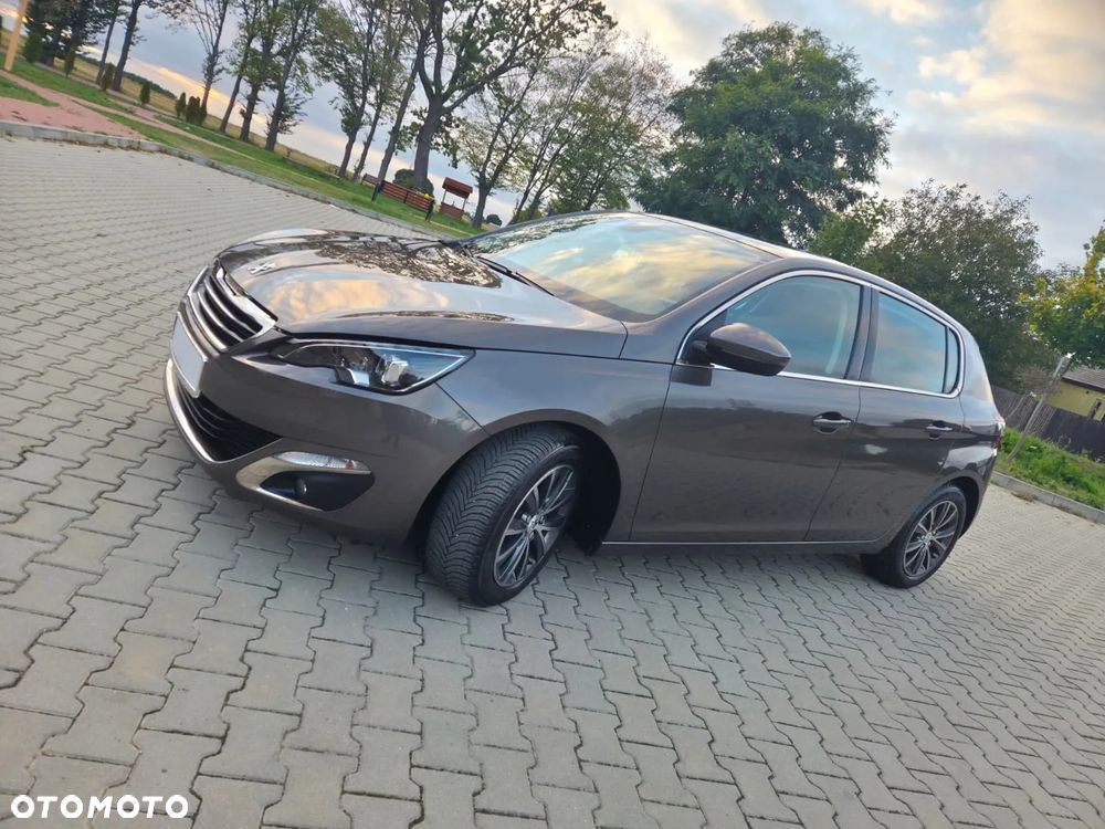 Peugeot 308 1.6 e-HDi Access S&S - 11