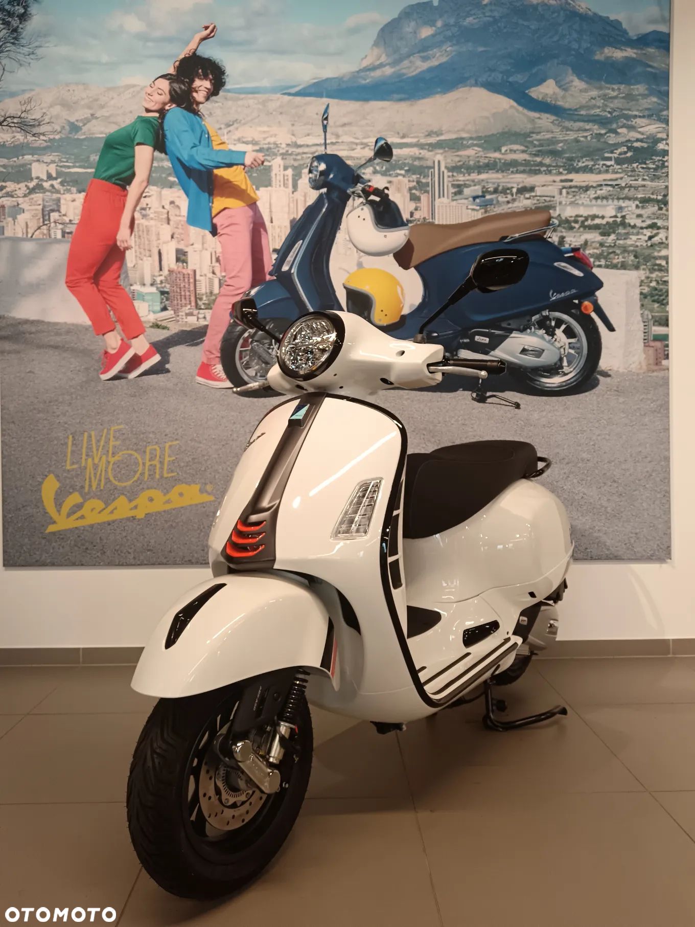 Vespa GTS - 1