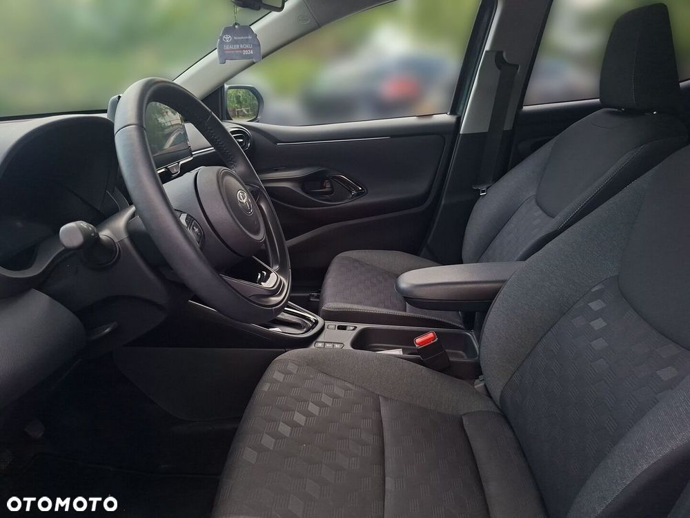 Toyota Yaris Hybrid 1.5 Style - 13