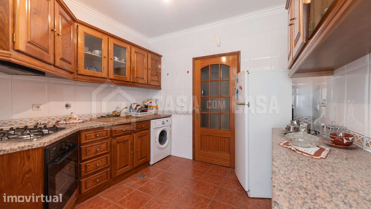 Apartamento T1 junto ao Hospital - Grande imagem: 3/7