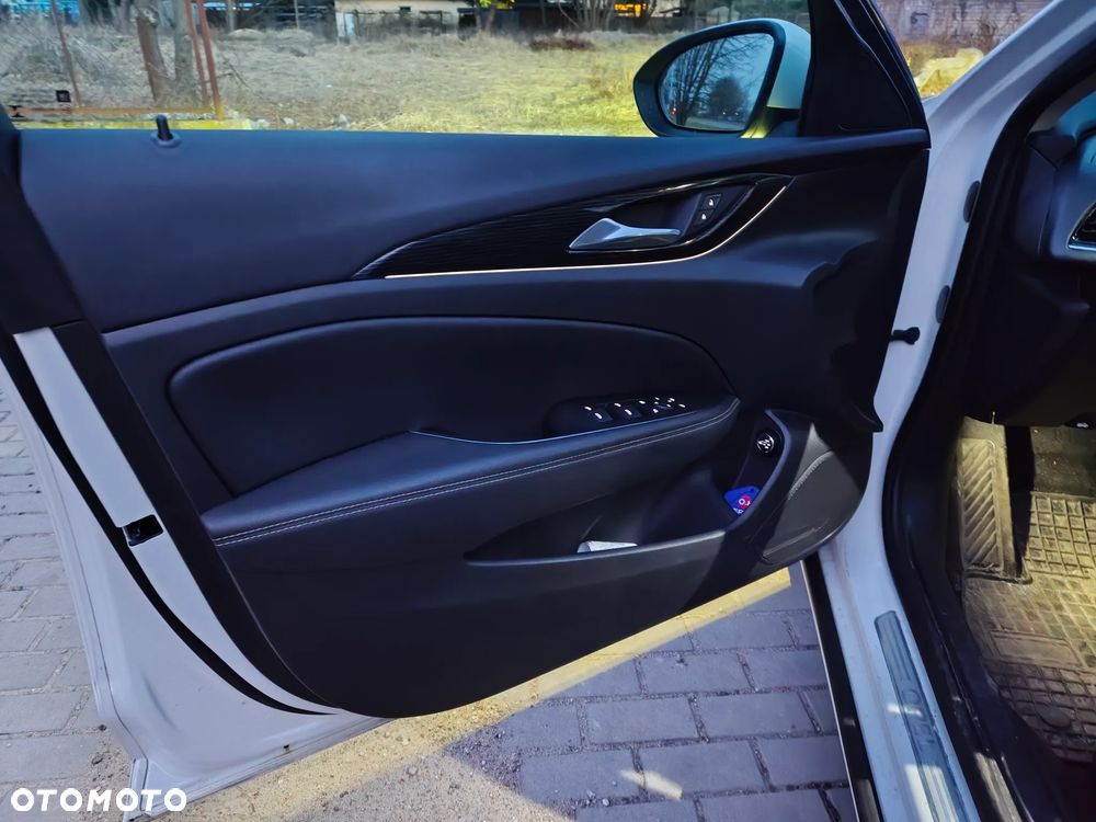Opel Insignia 2.0 CDTI Innovation S&S - 8