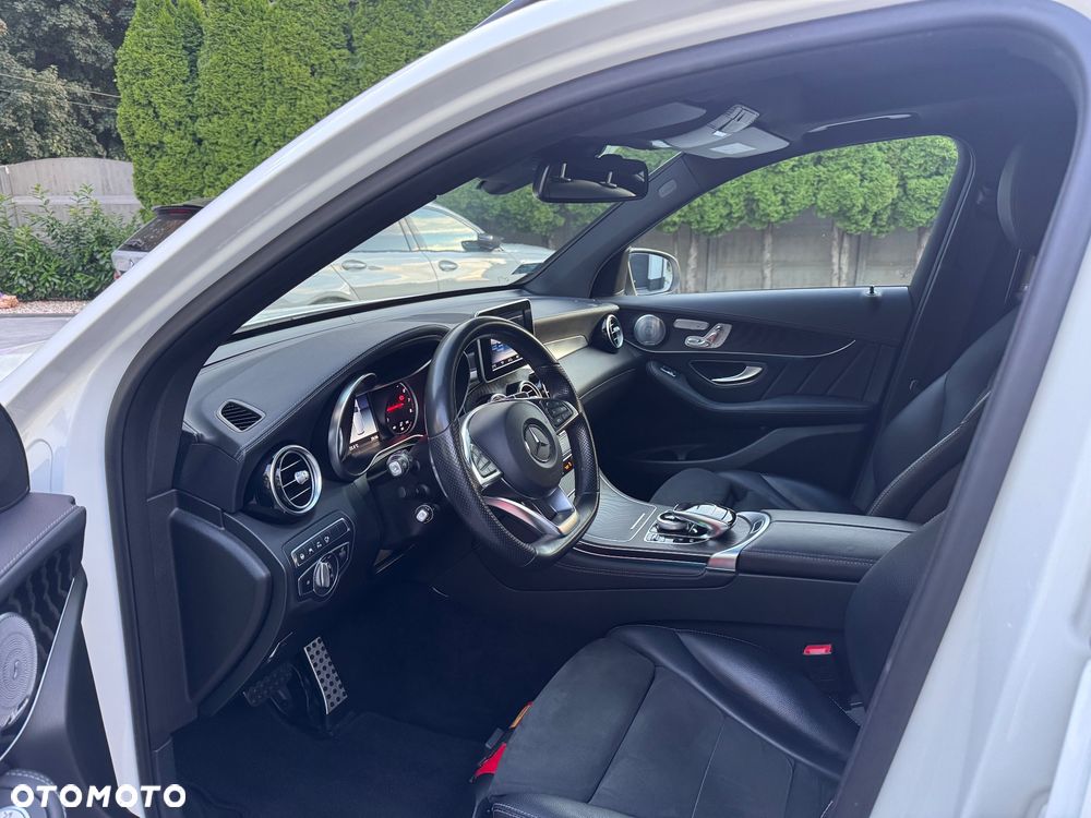 Mercedes-Benz GLC - 7