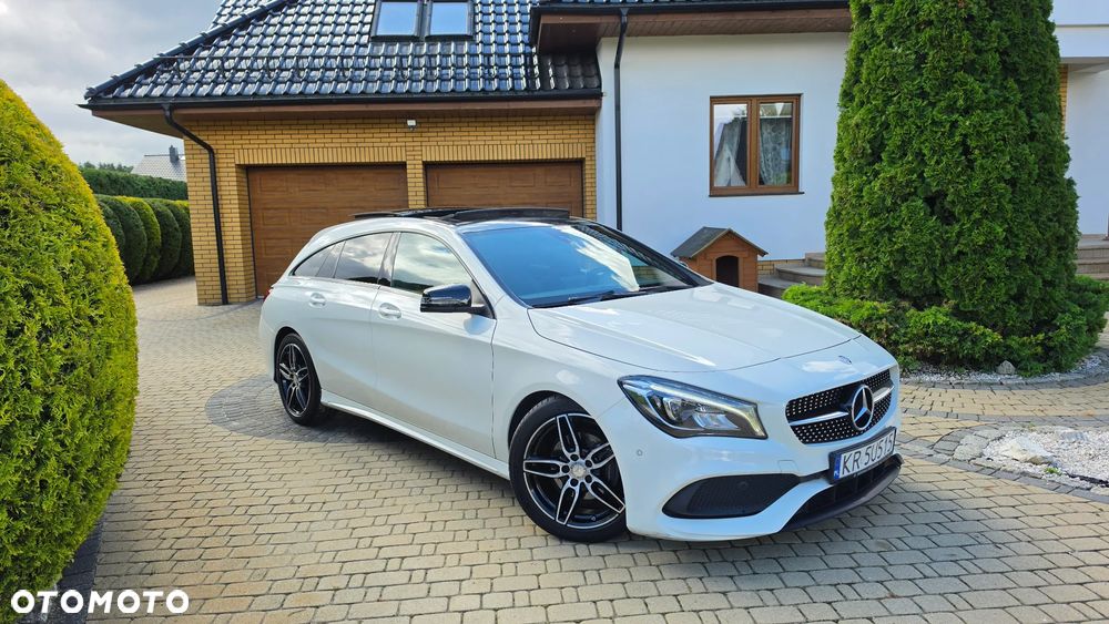 Mercedes-Benz CLA 200 7G-DCT AMG Line - 13