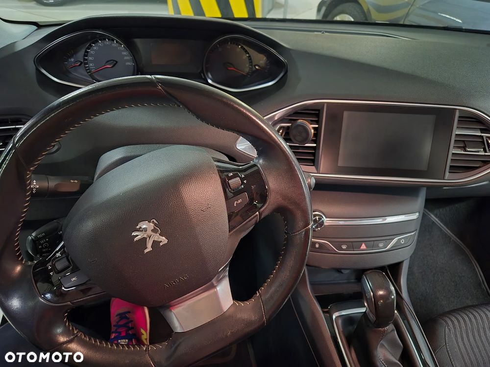 Peugeot 308 - 14