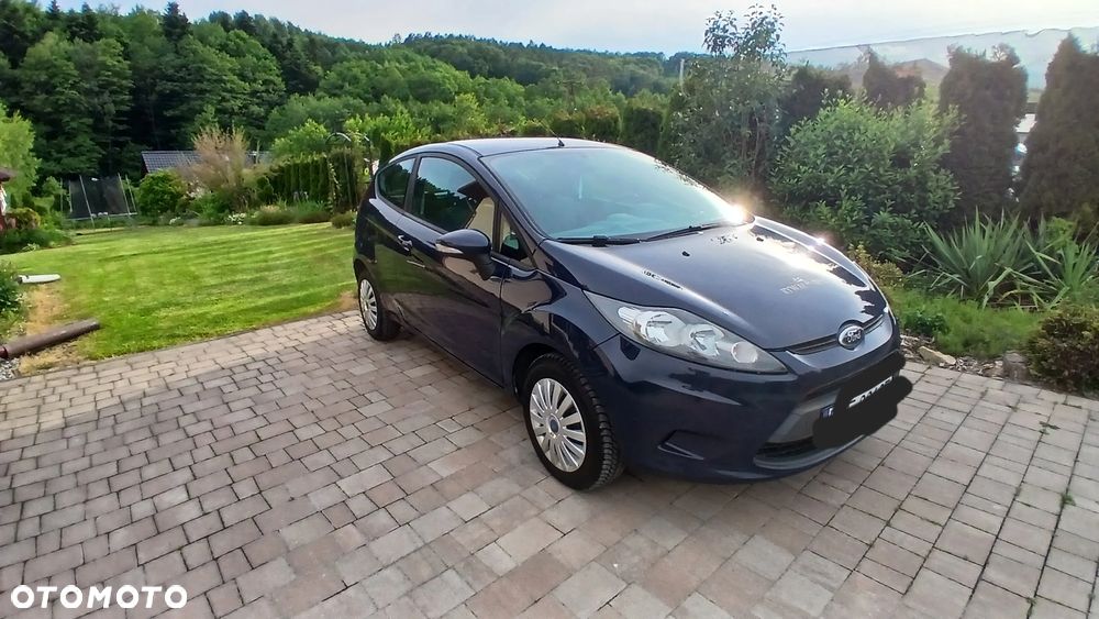 Ford Fiesta - 10