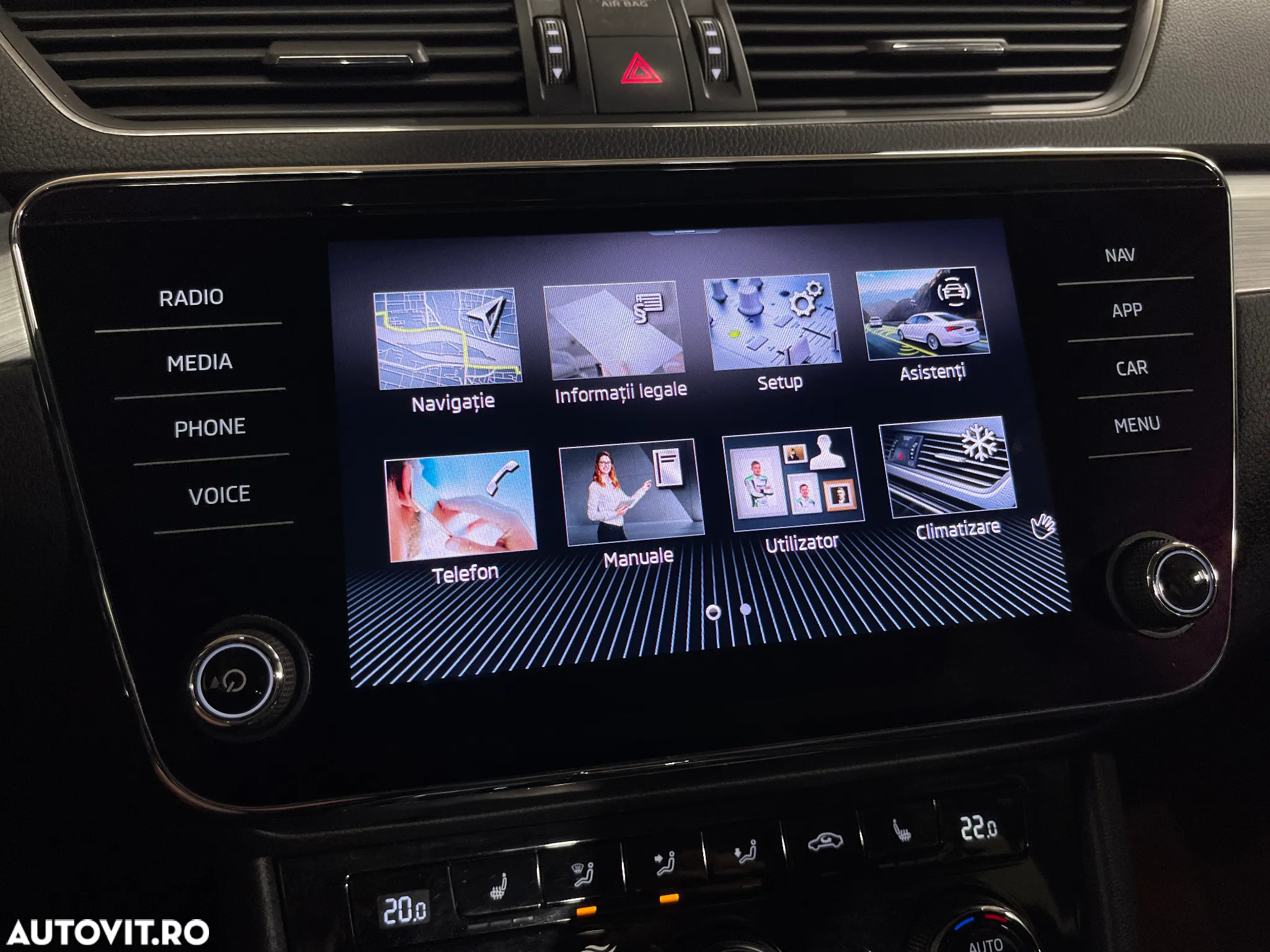 Skoda Superb 1.5 TSI DSG Ambition - 17