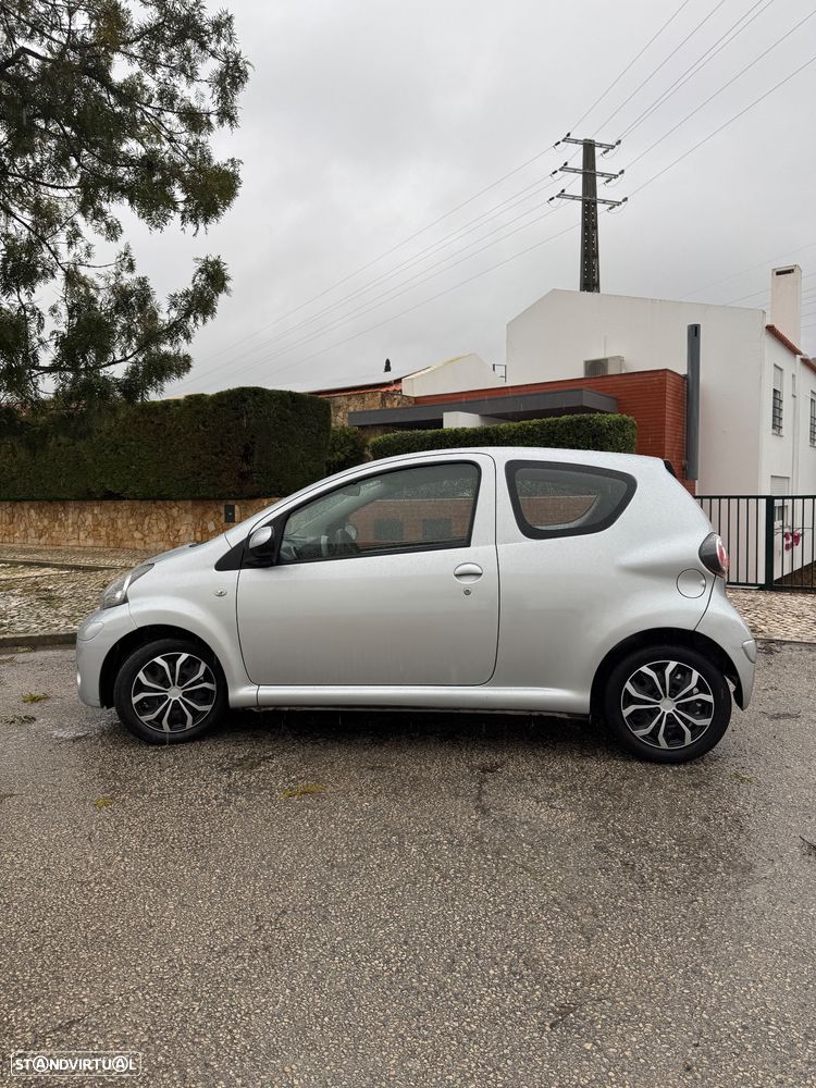Toyota Aygo 1.0 + AC+VSC - 16