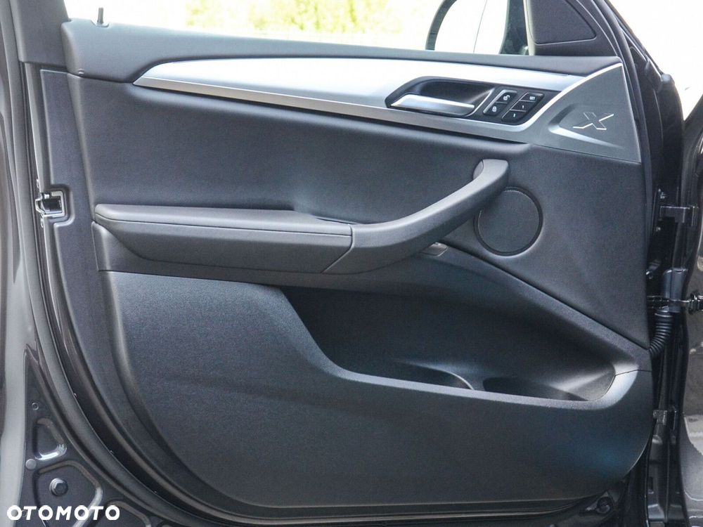 BMW X4 - 19