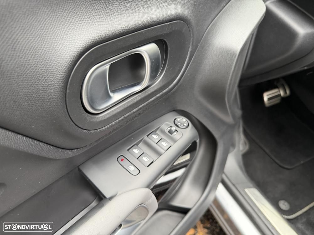 Citroën C5 Aircross 1.6 Hybrid Feel Pack e-EAT8 - 18