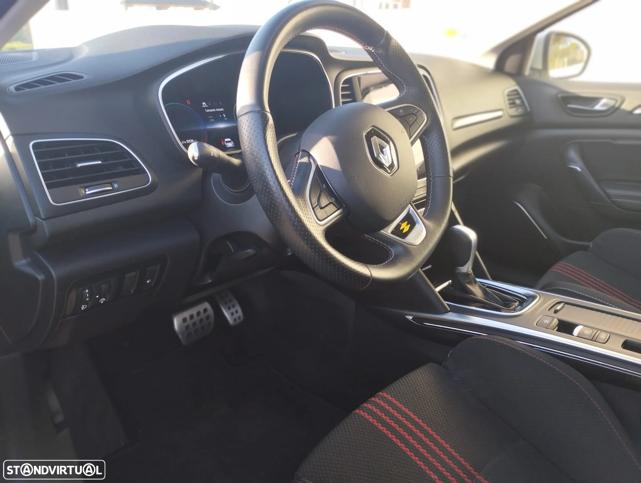 Renault Mégane Sport Tourer 1.6 E-Tech Plug-In Hybrid R.S. Line - 8