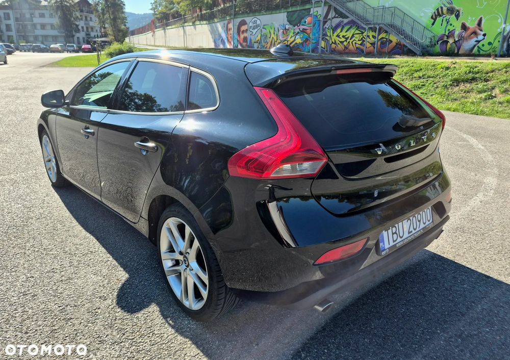 Volvo V40 2017 photo 4