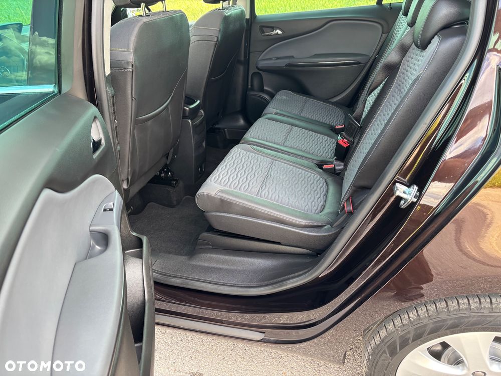 Opel Zafira 2.0 CDTI Enjoy - 27