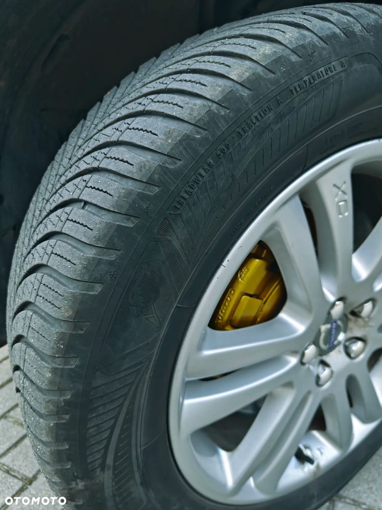 Volvo XC 90 D5 AWD Executive - 25