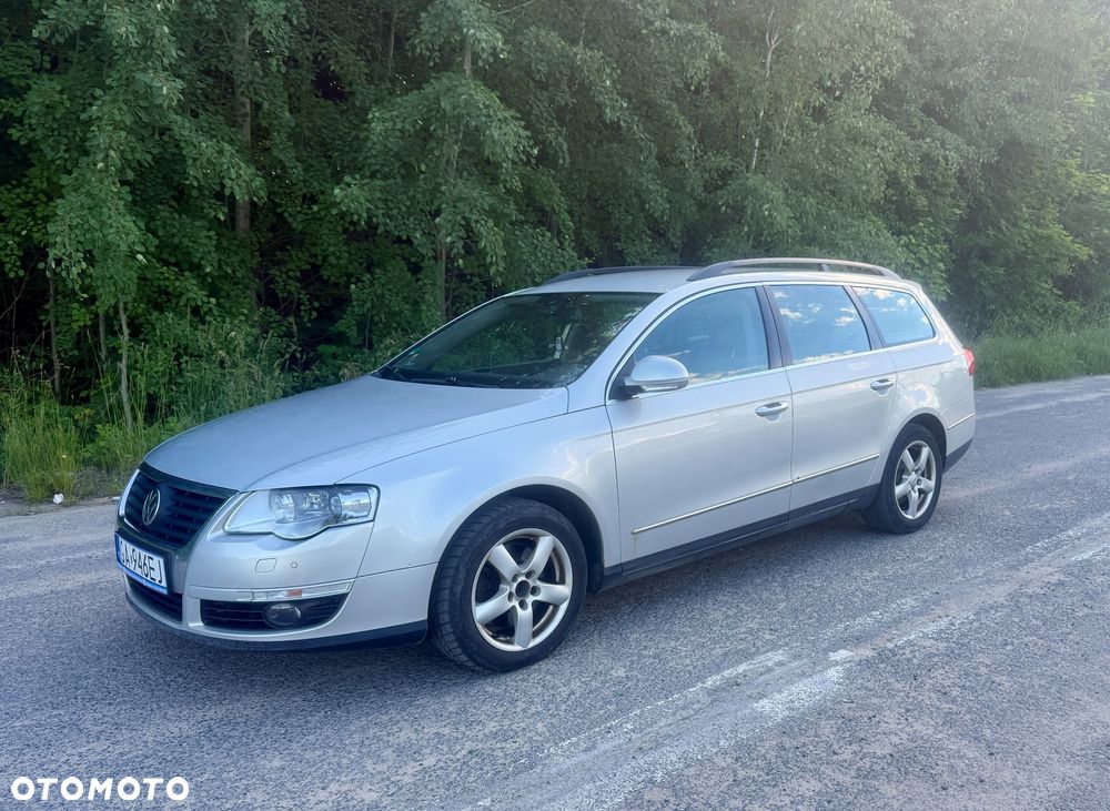 Volkswagen Passat 2.0 TDI DPF Comfortline DSG - 1