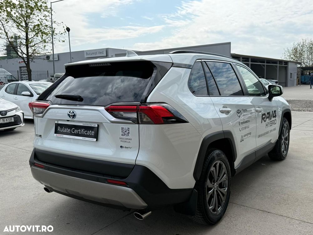 Toyota RAV4 Luxury 2.5 HYBRID 222CP AWD - 9