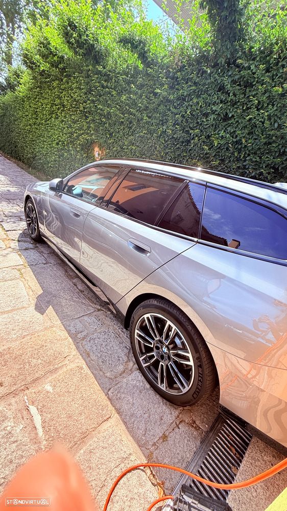 BMW 530 e Pack Desportivo M Pro - 4