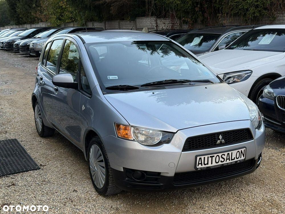 Mitsubishi Colt - 4