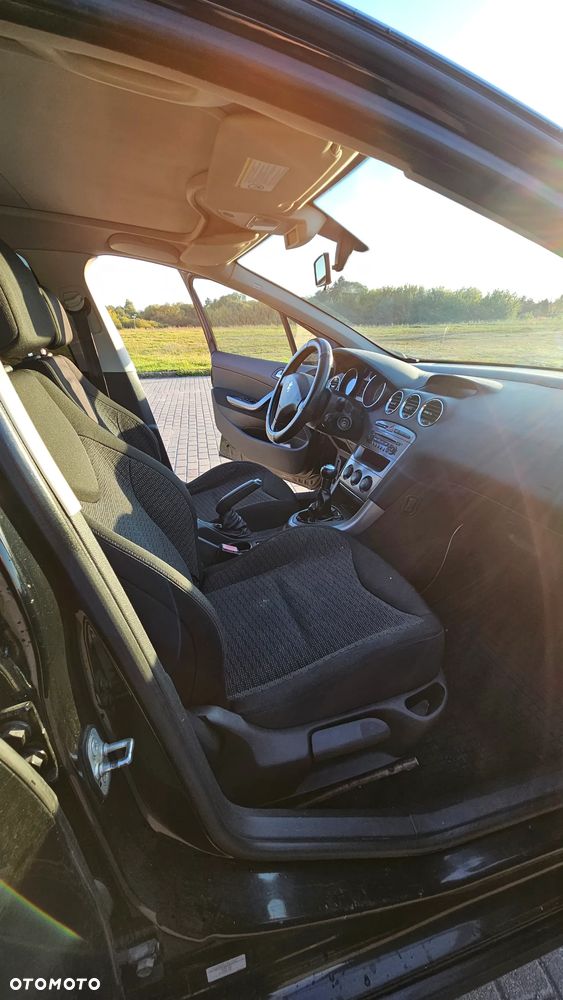 Peugeot 308 - 16