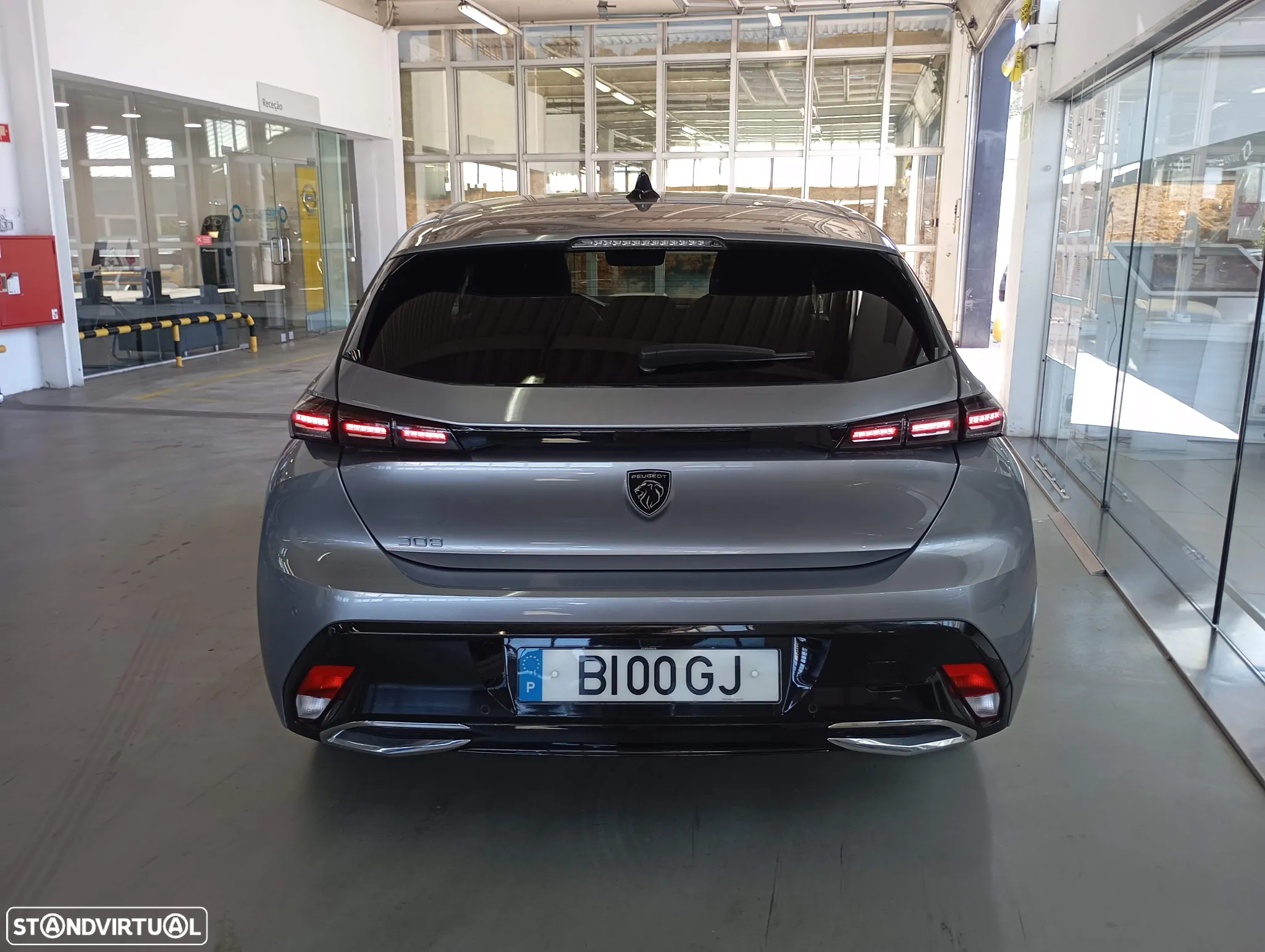 Peugeot 308 1.2 PureTech Allure - 3