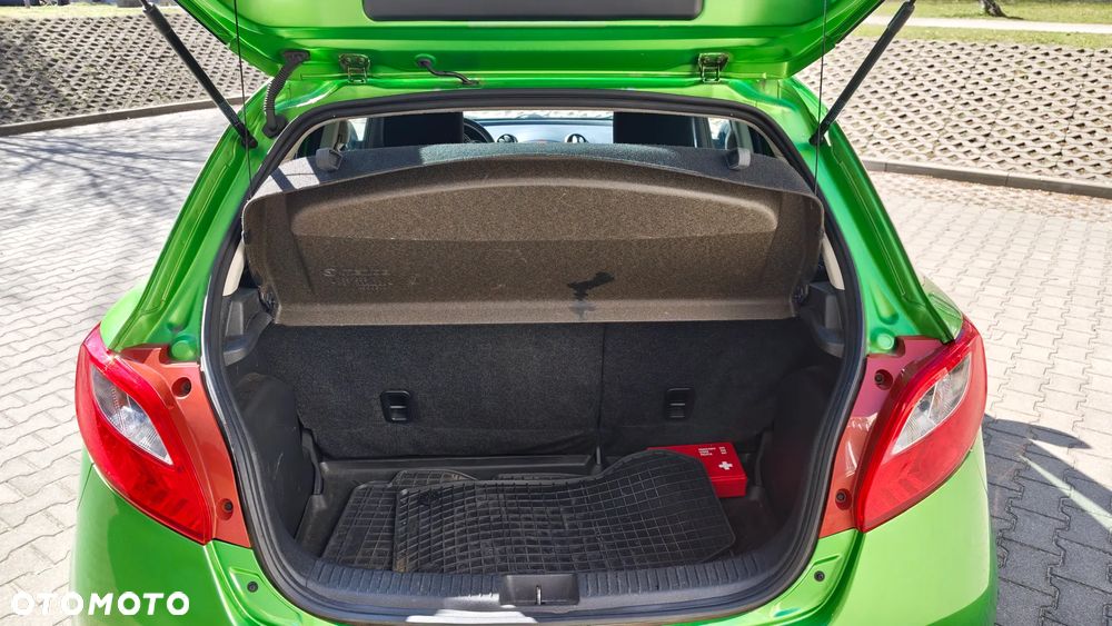 Mazda 2 1.3 Navi + - 20