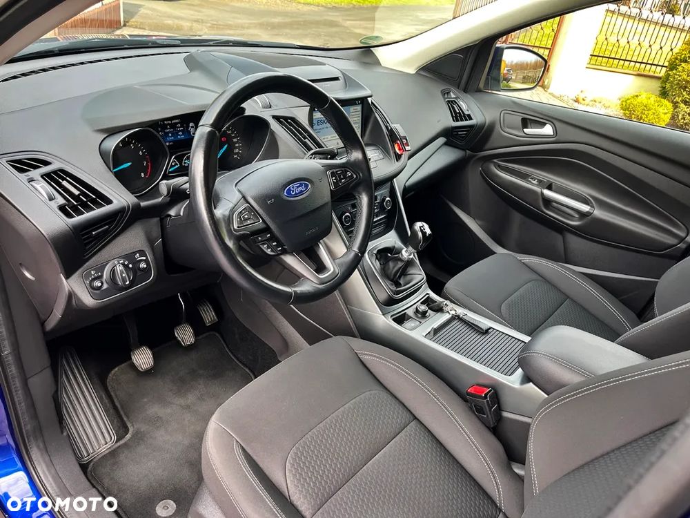 Ford Kuga 1.5 EcoBoost 2x4 Cool & Connect - 22