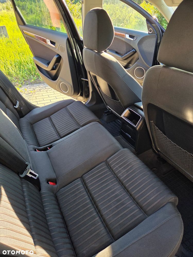 Audi A4 Limousine 2.0 TDI - 7