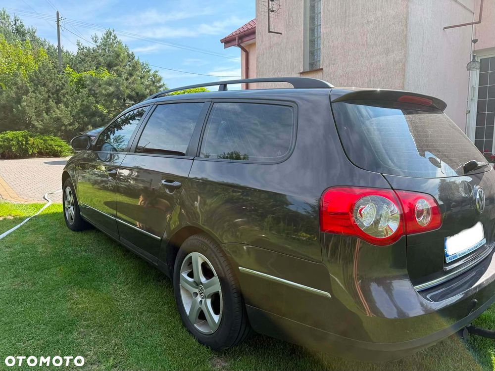 Volkswagen Passat - 3