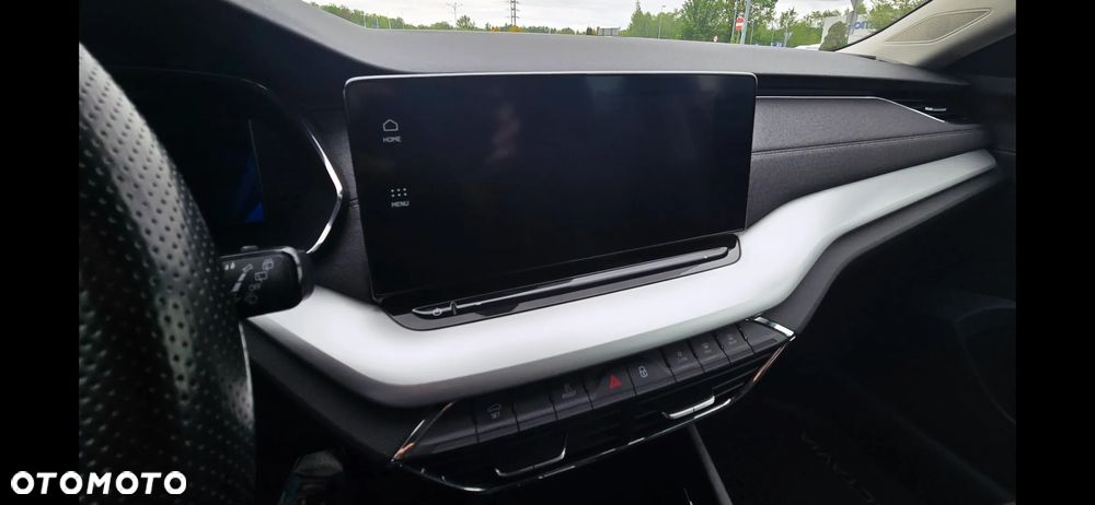 Skoda Octavia 2.0 TDI 4x4 Style DSG - 27