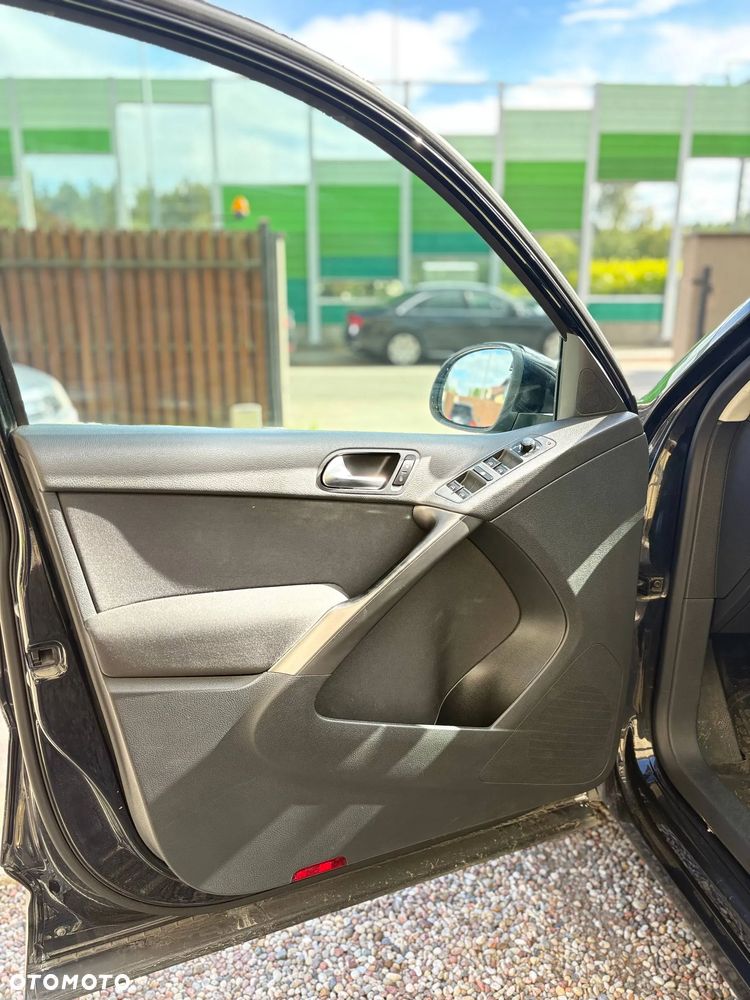 Volkswagen Tiguan 2.0 TSI 4Mot Sport&Style - 9