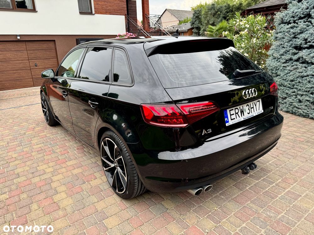 Audi A3 Sportback - 13