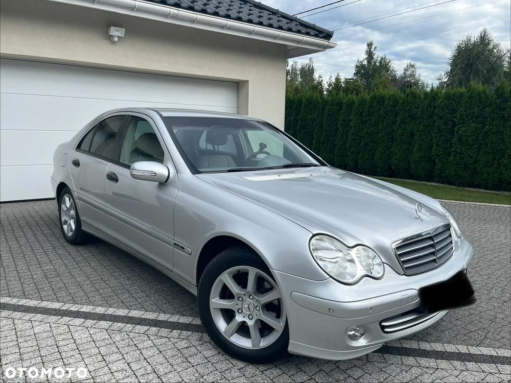 Mercedes-Benz Klasa C 180 Kompressor Automatik Classic - 1