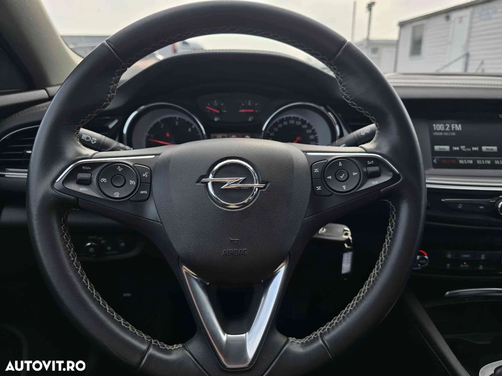 Opel Insignia - 14