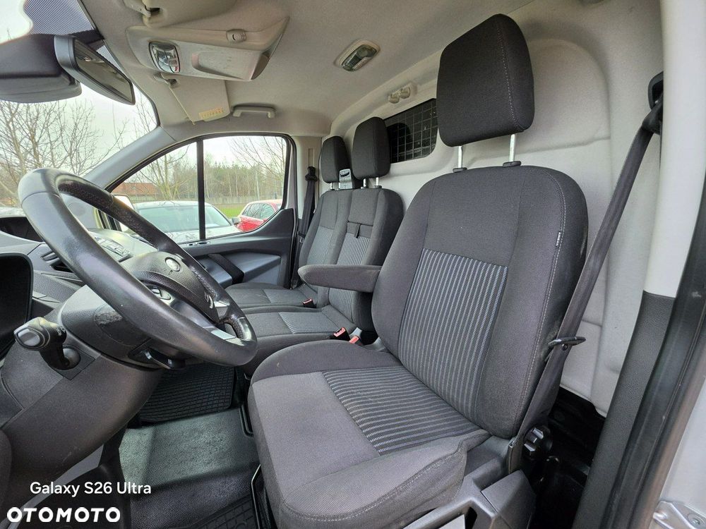 Ford Transit Custom - 25