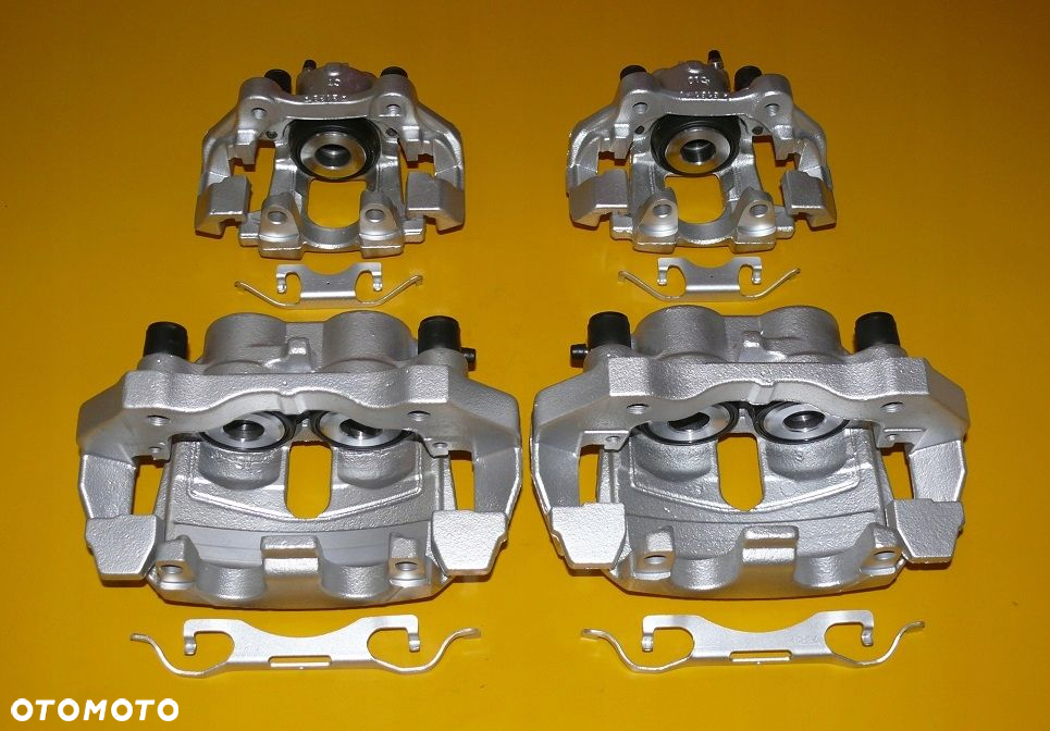 ZACISKI LEWY PRAWY PRZÓD TYŁ JEEP GRAND CHEROKEE IV 4 WK2 330/32 330/14 10- - 7