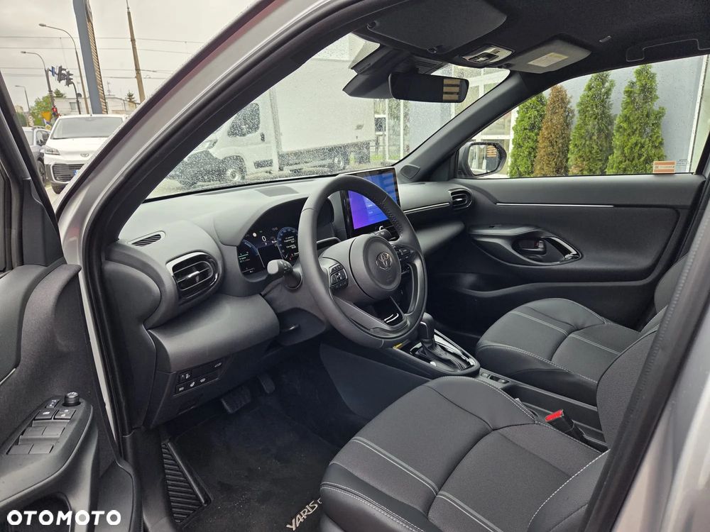 Toyota Yaris Cross Hybrid 1.5 Executive - 10