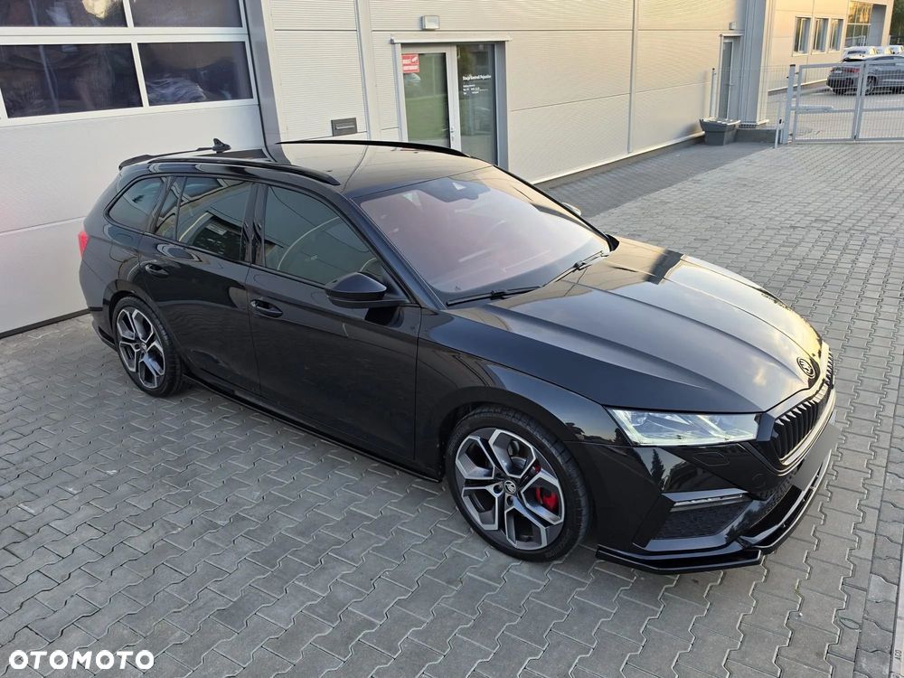 Skoda Octavia 2.0 TSI RS DSG - 2