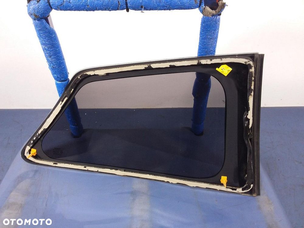 YARIS III 3D SZYBA KAROSERYJNA TYŁ LEWA 13 - 3