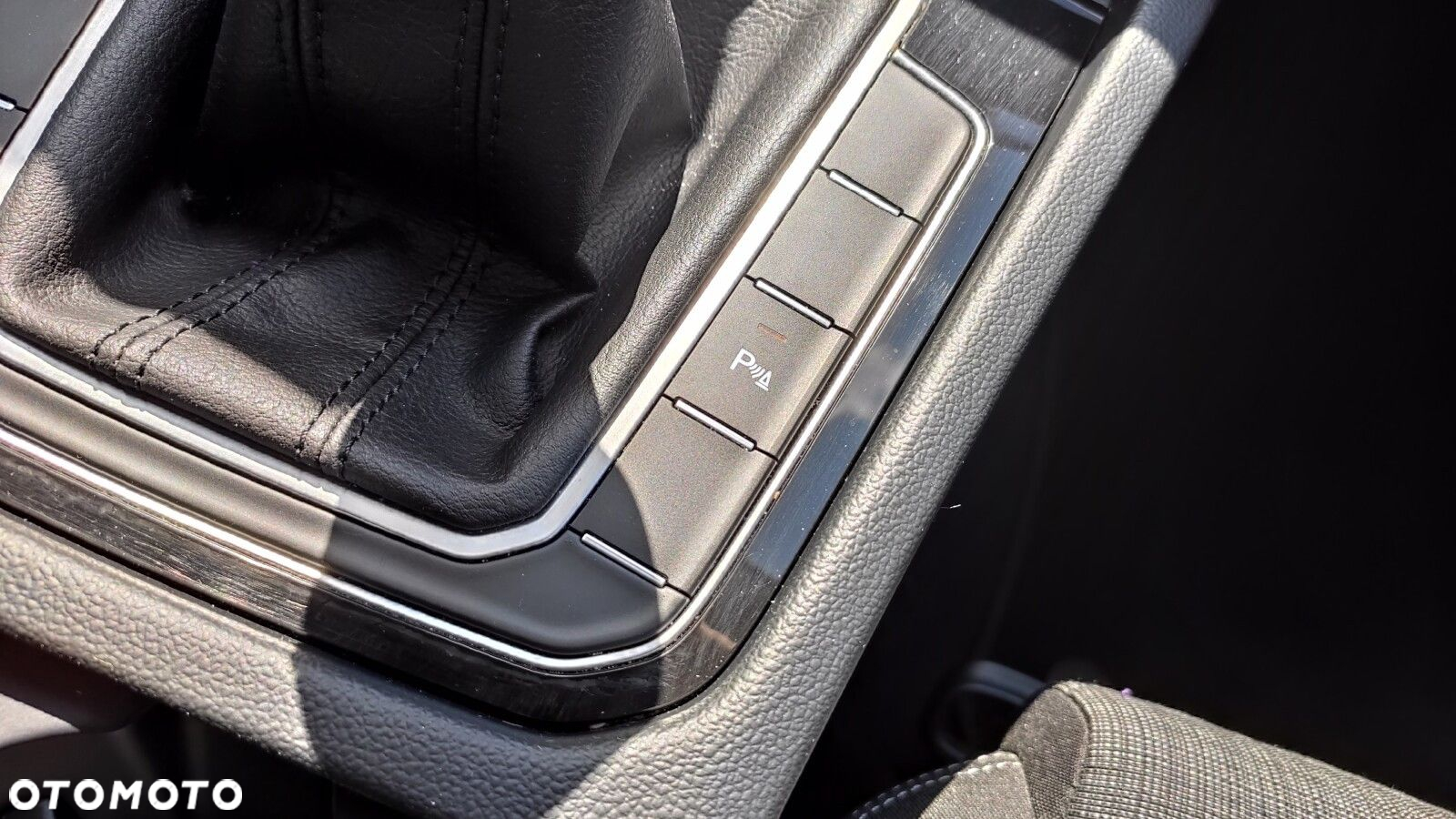 Volkswagen Passat - 28