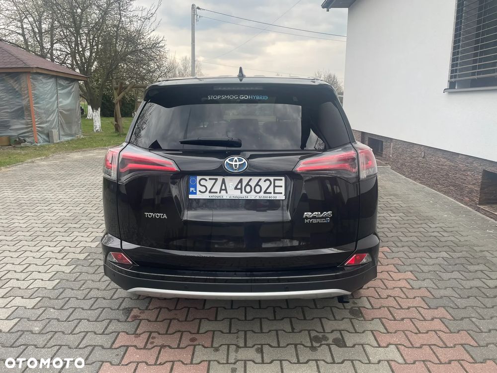 Toyota RAV4 Hybrid Premium 4x4 - 5