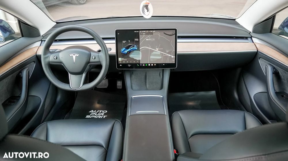 Tesla Model 3 Langstreckenbatterie Allradantrieb Dual Motor - 11