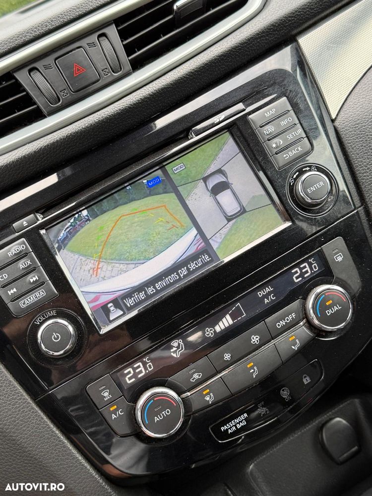 Nissan Qashqai 1.5 DCI Start/Stop N-Connecta - 14