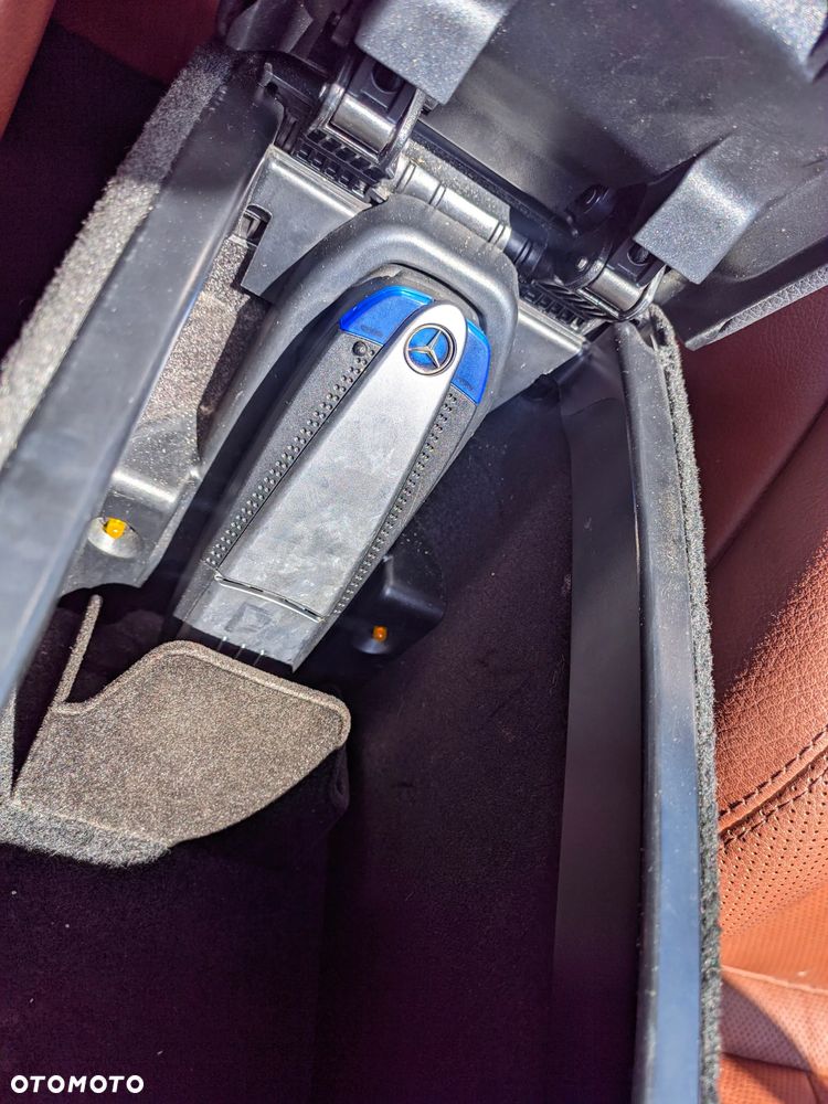 Mercedes-Benz Klasa E 300 BLUETEC Avantgarde - 20