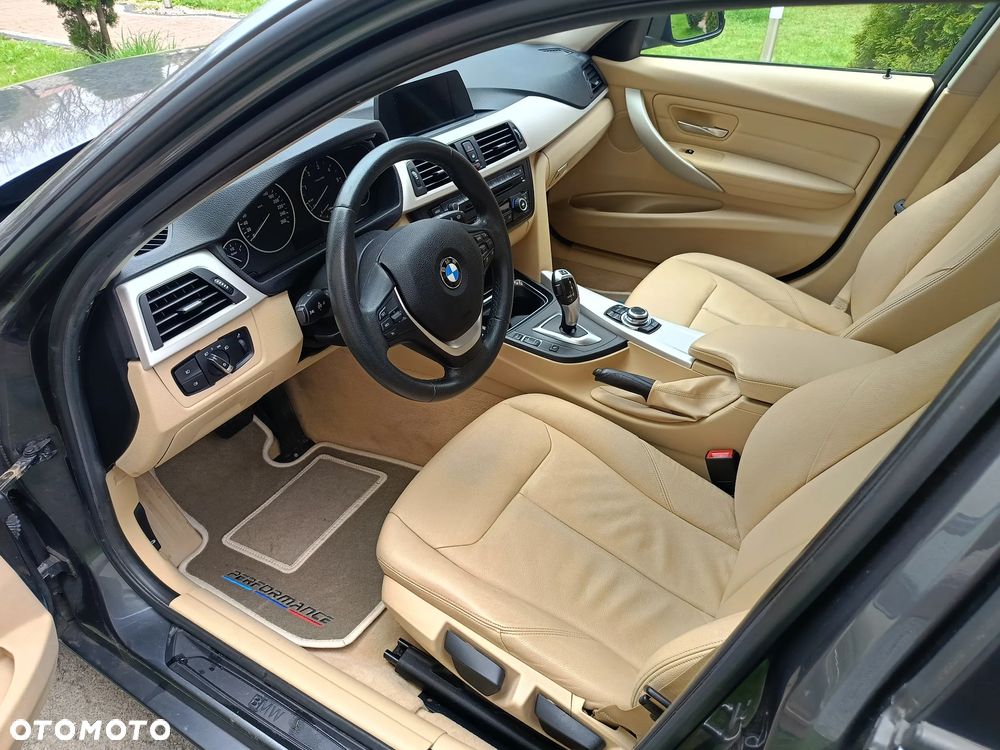 BMW Seria 3 320d DPF Edition Exclusive - 9